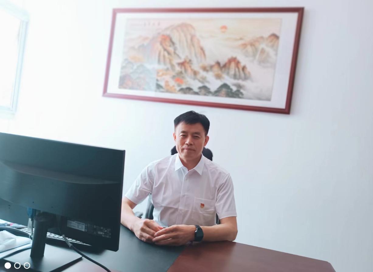 1688972553115523.jpg 任總照片.jpg